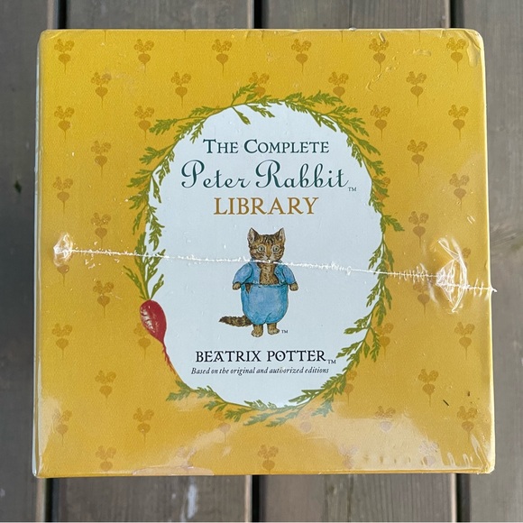 The Complete Peter Rabbit Library by Beatrix Potter 23 Book Boxed Set - Picture 8 of 12
